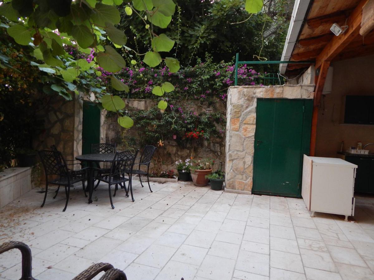 Sveti Stefan- Apartment Dora Εξωτερικό φωτογραφία
