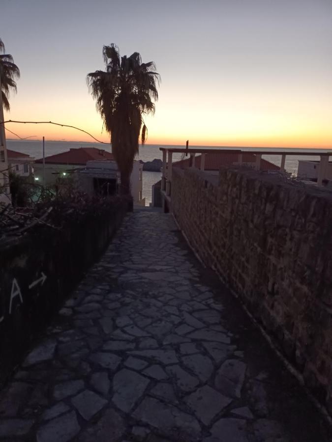 Sveti Stefan- Apartment Dora Εξωτερικό φωτογραφία