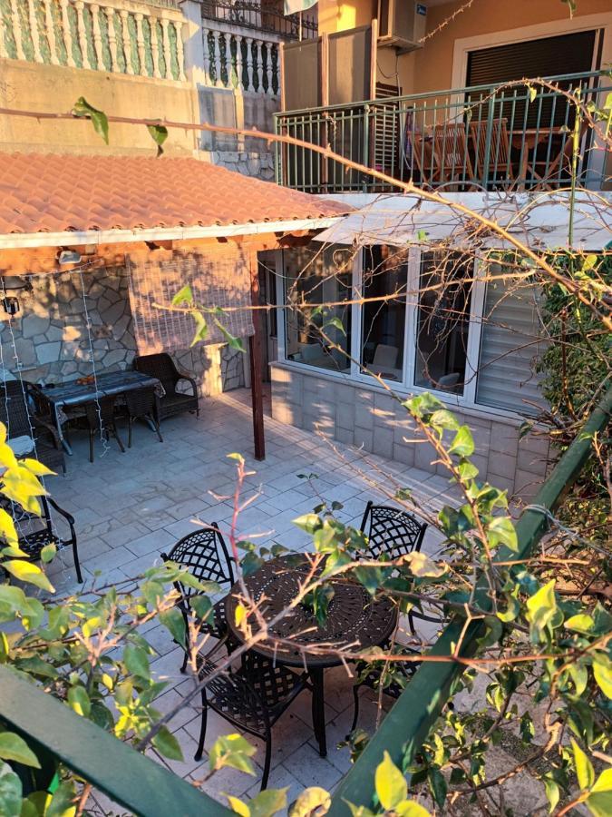 Sveti Stefan- Apartment Dora Εξωτερικό φωτογραφία
